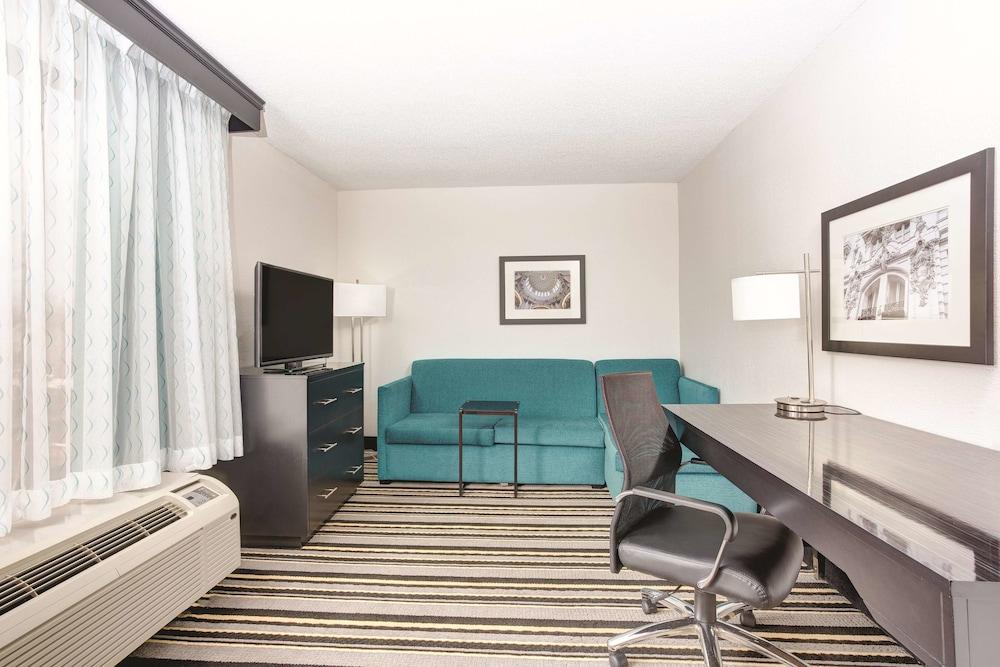 Oyo Townhouse Jackson - Ridgeland Hotell Eksteriør bilde
