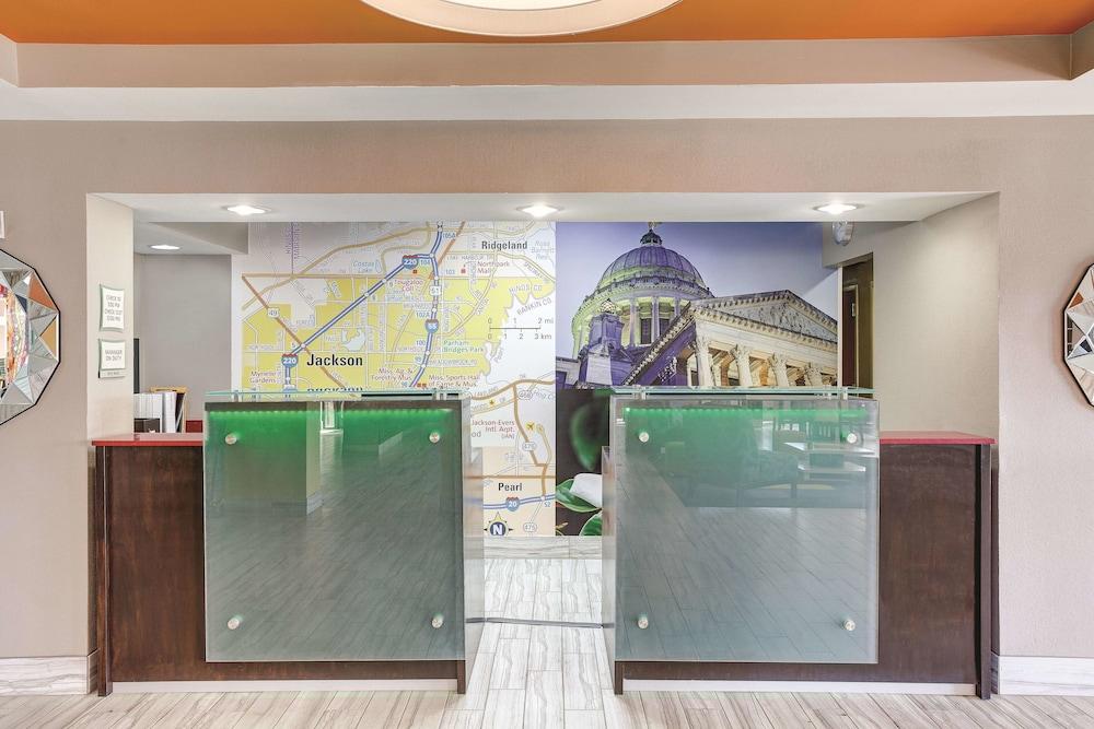 Oyo Townhouse Jackson - Ridgeland Hotell Eksteriør bilde