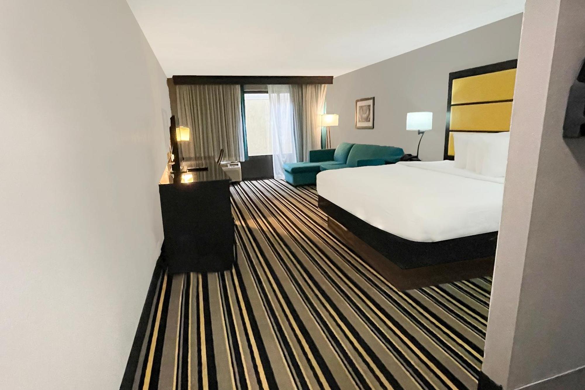 Oyo Townhouse Jackson - Ridgeland Hotell Eksteriør bilde