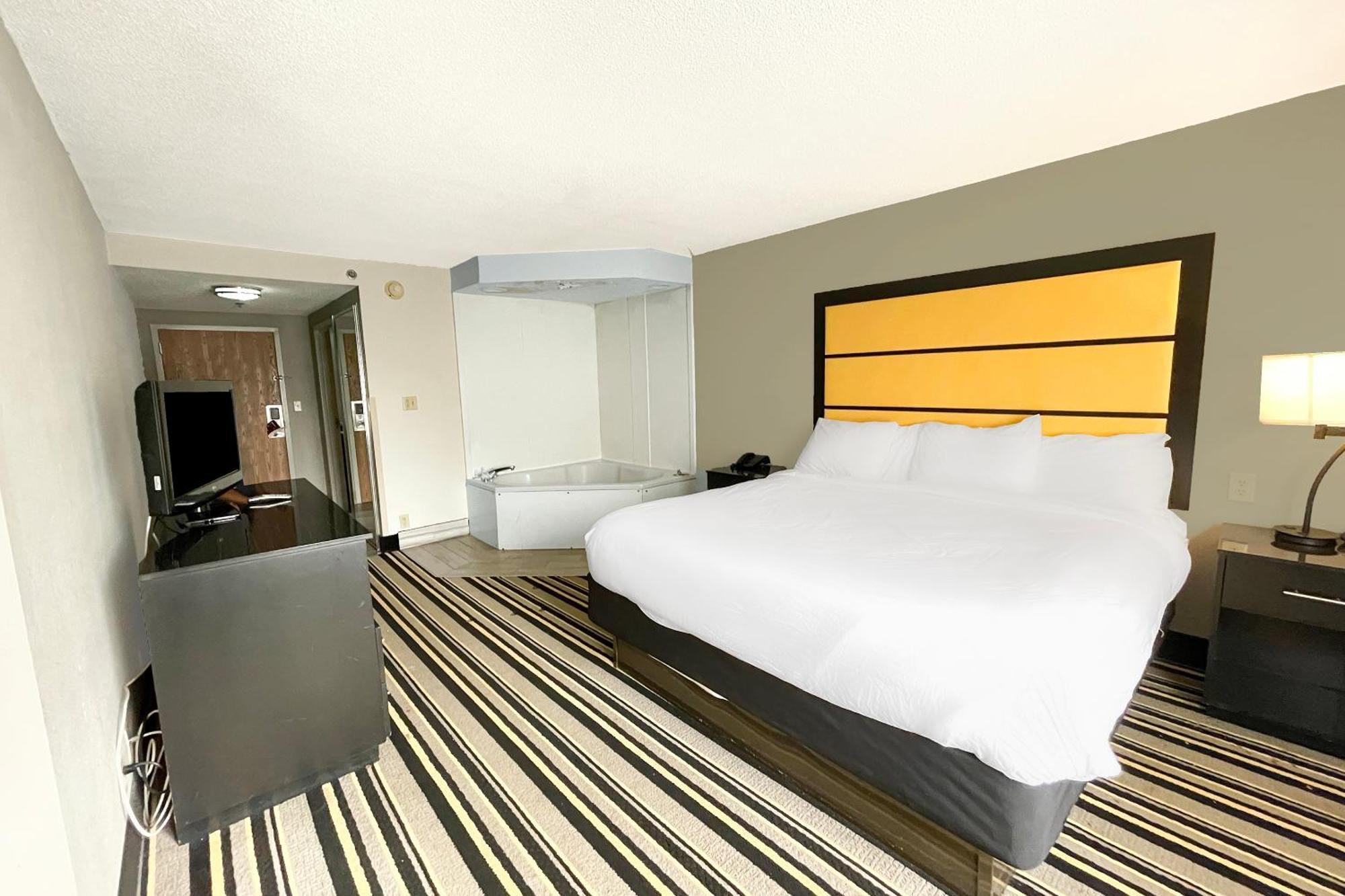 Oyo Townhouse Jackson - Ridgeland Hotell Eksteriør bilde